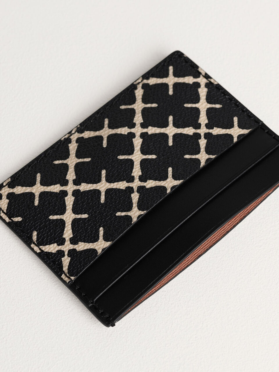 Elia cardholder Elia cardholder