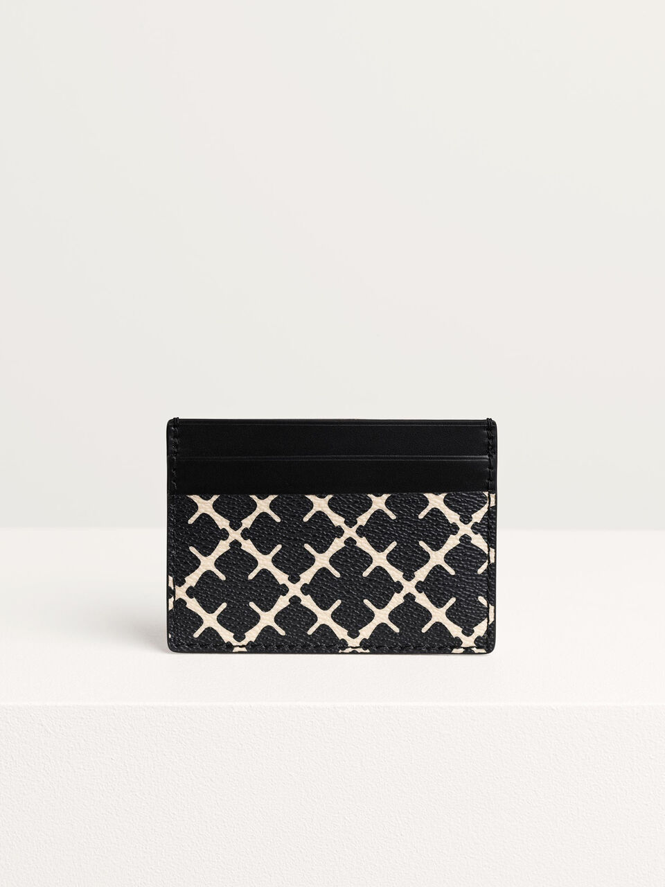 Elia cardholder Elia cardholder