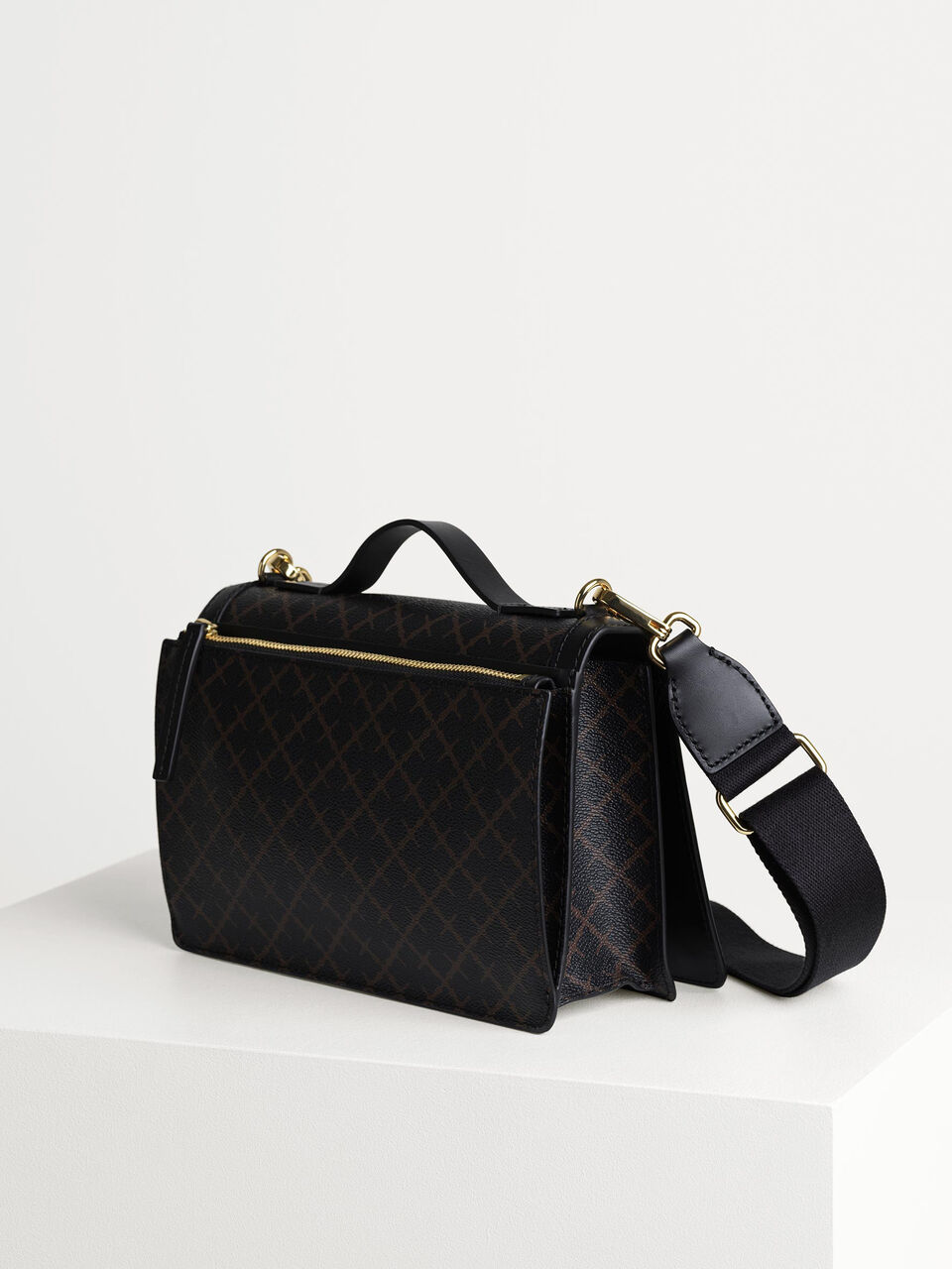 Loenna bag Loenna bag