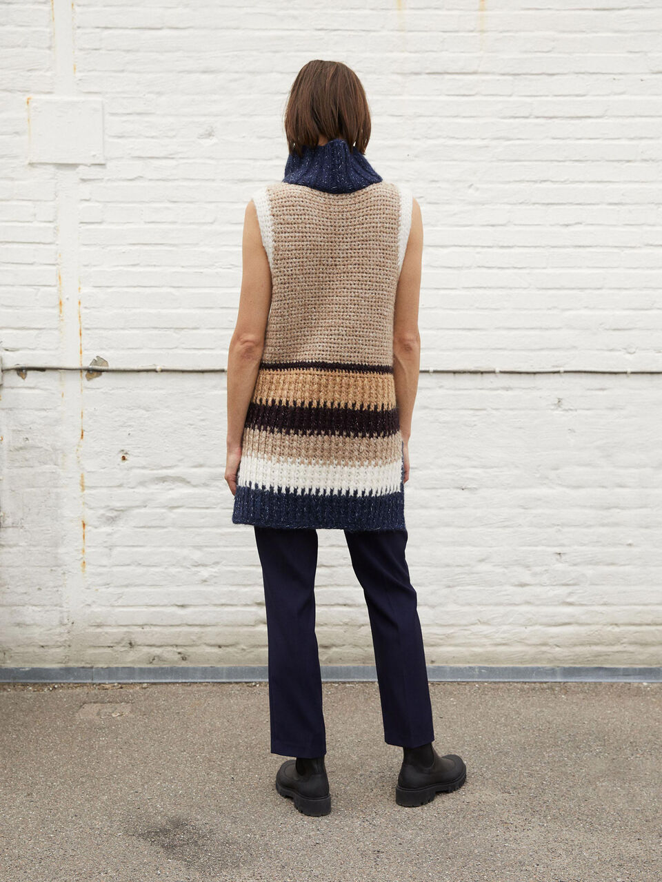 Cipura crochet vest Cipura crochet vest