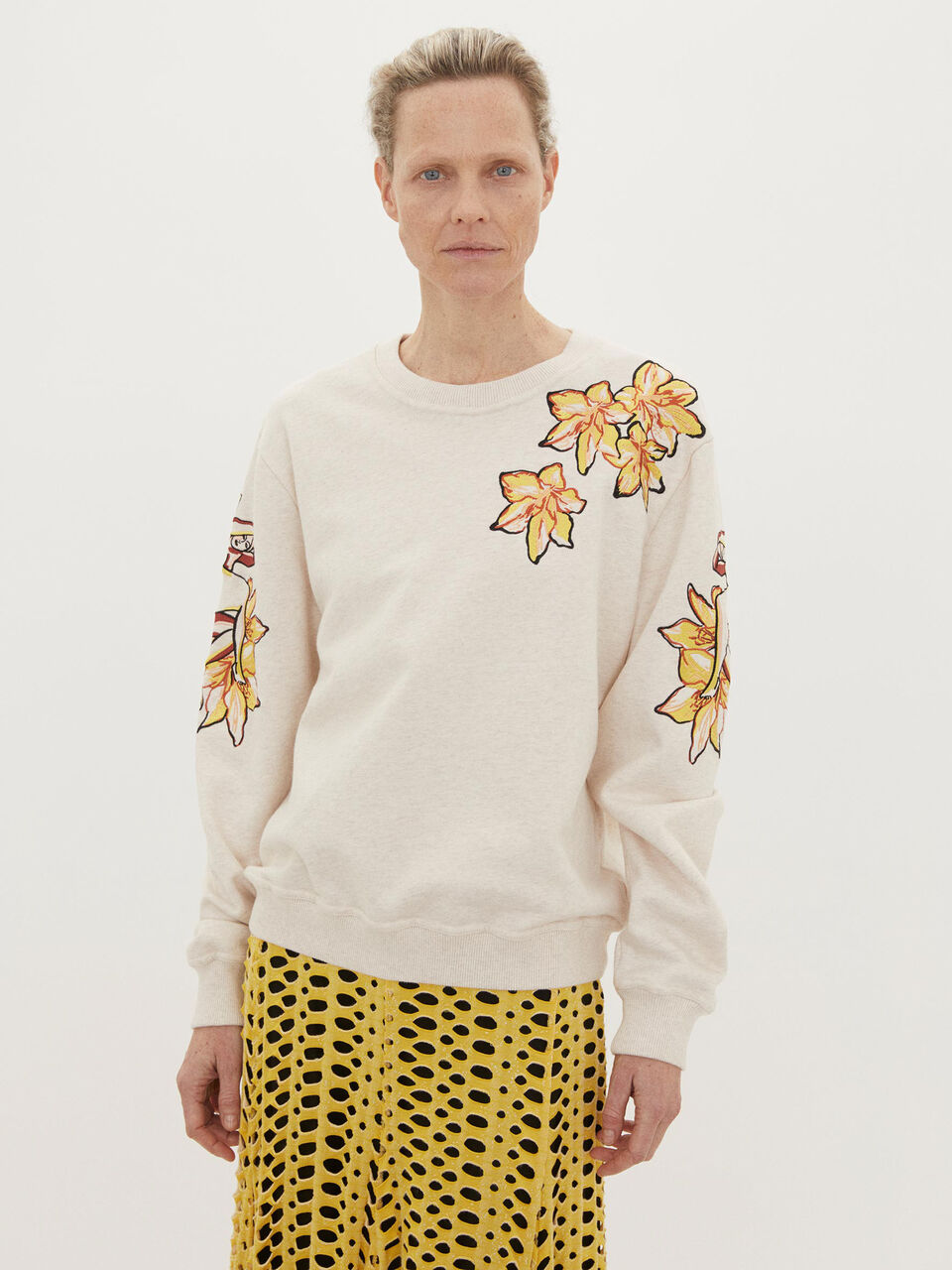 Appliqué sweatshirt Appliqué sweatshirt