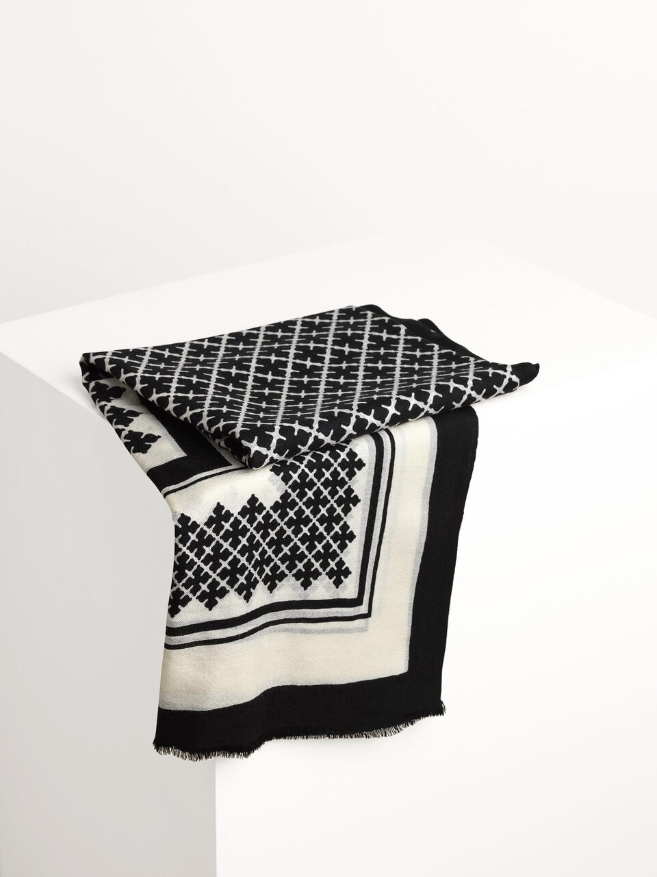 Julee scarf Julee scarf