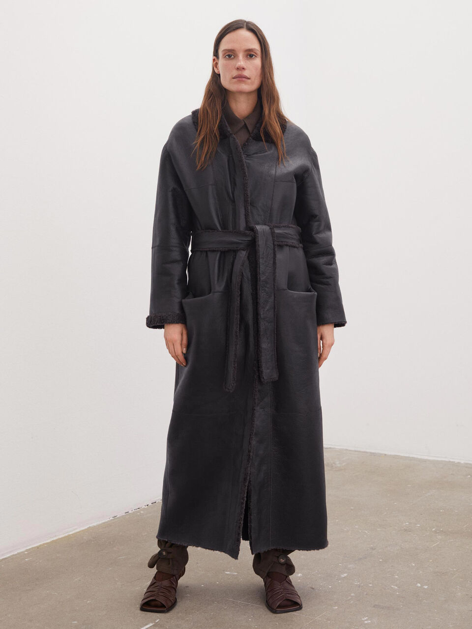 Ottoes maxi shearling coat Ottoes maxi shearling coat