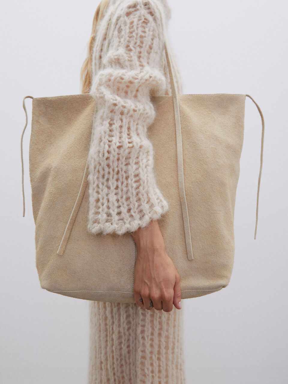 Abillos suede tote Abillos suede tote