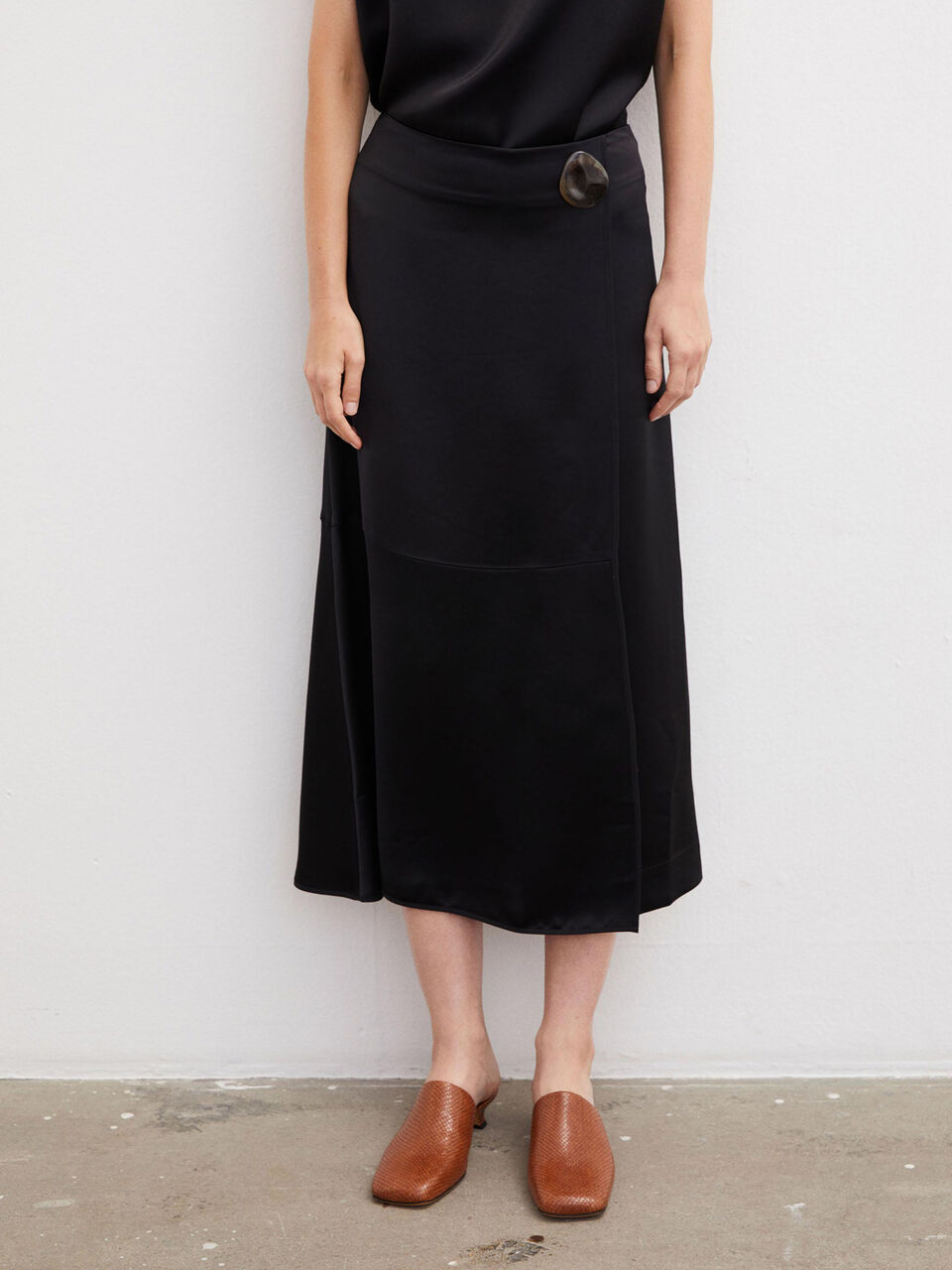 Coris wrap midi skirt Coris wrap midi skirt