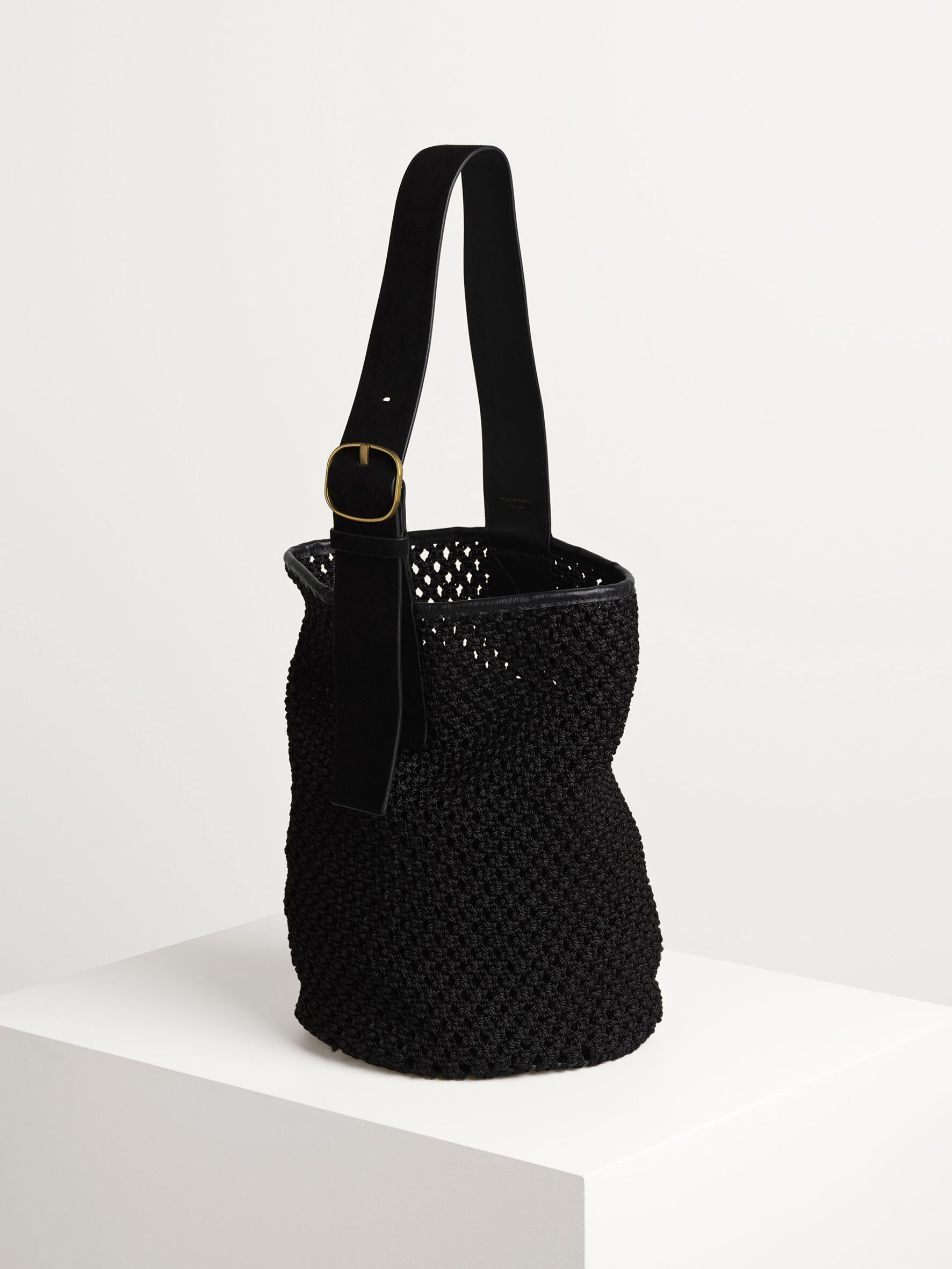 Liv bucket bag K p Winter sale online