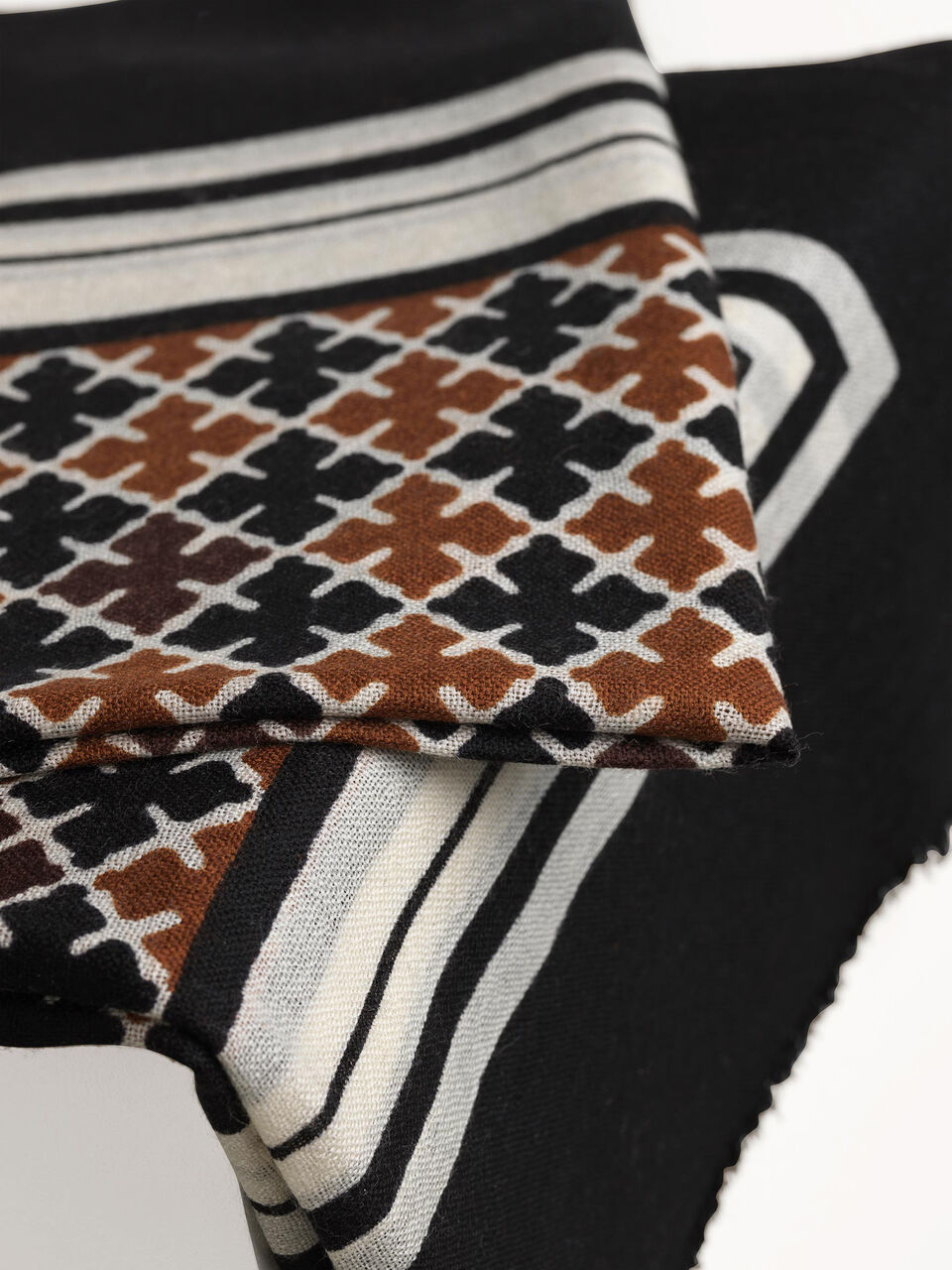 Loreen scarf Loreen scarf