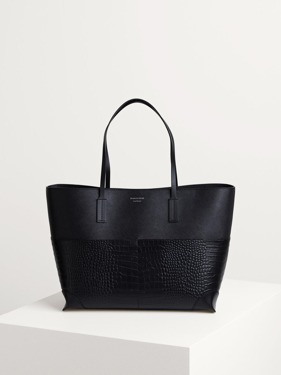 Meya bag Meya bag
