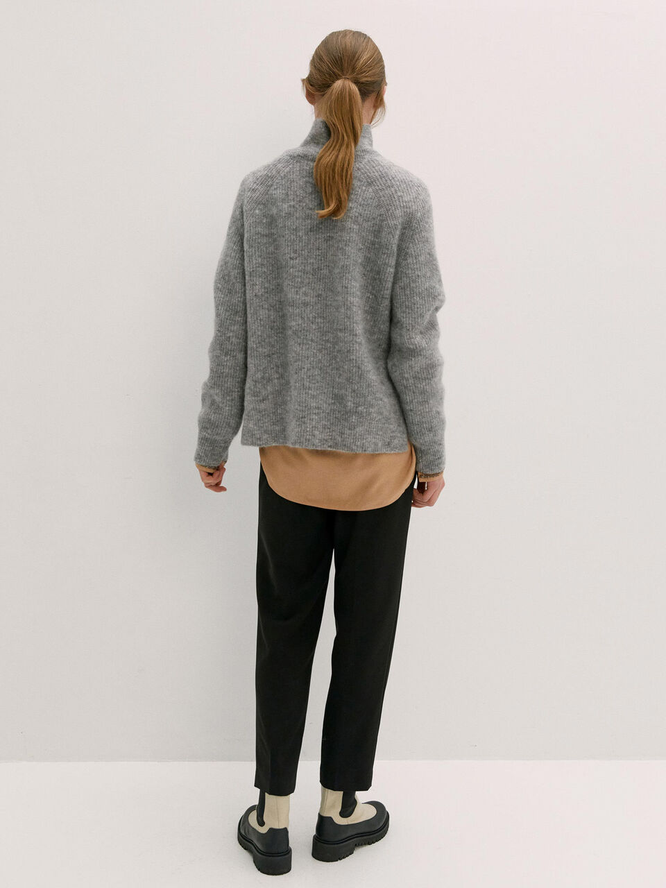 Cantha sweater Cantha sweater