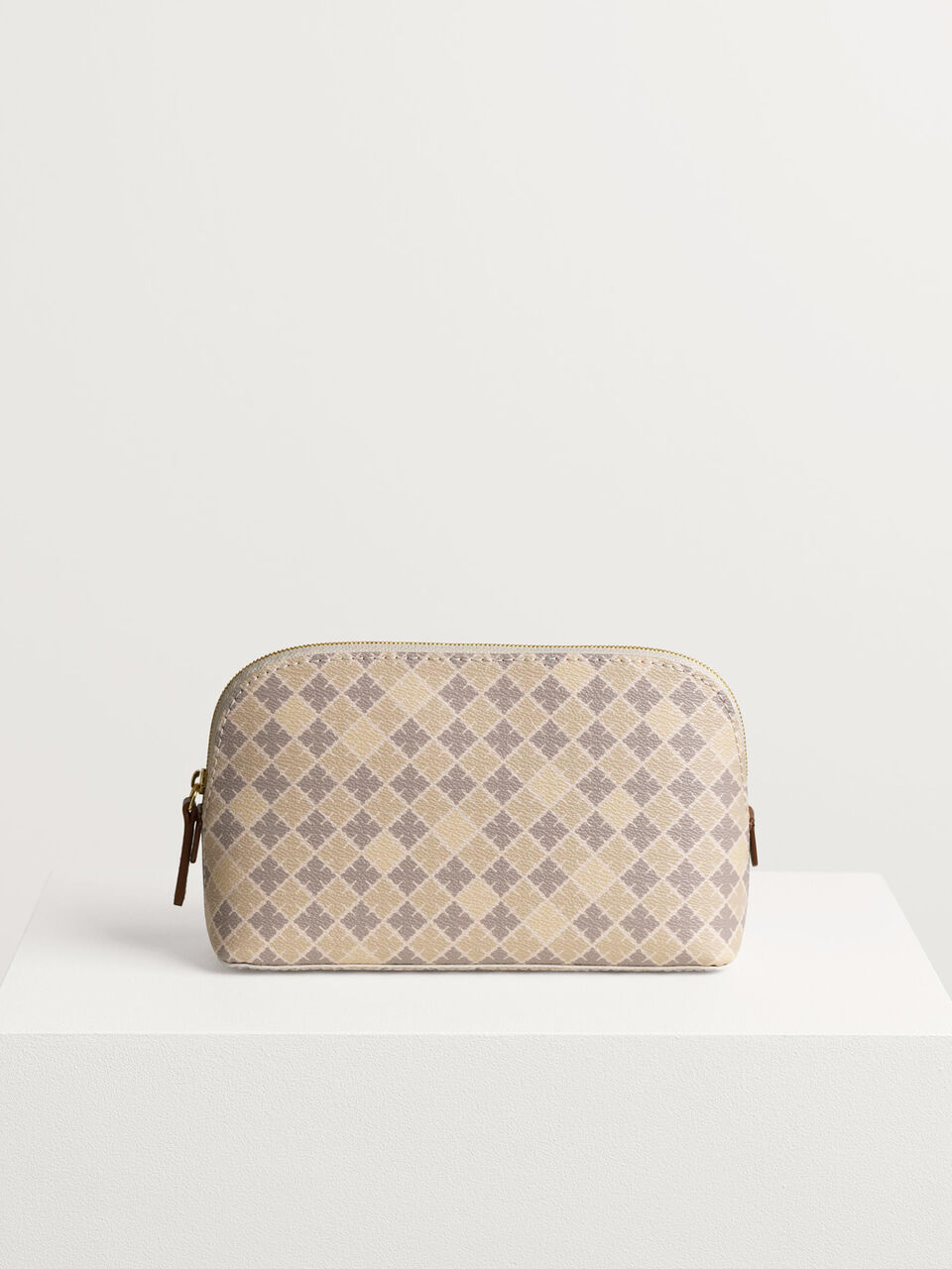 Bae small cosmetics case Bae small cosmetics case