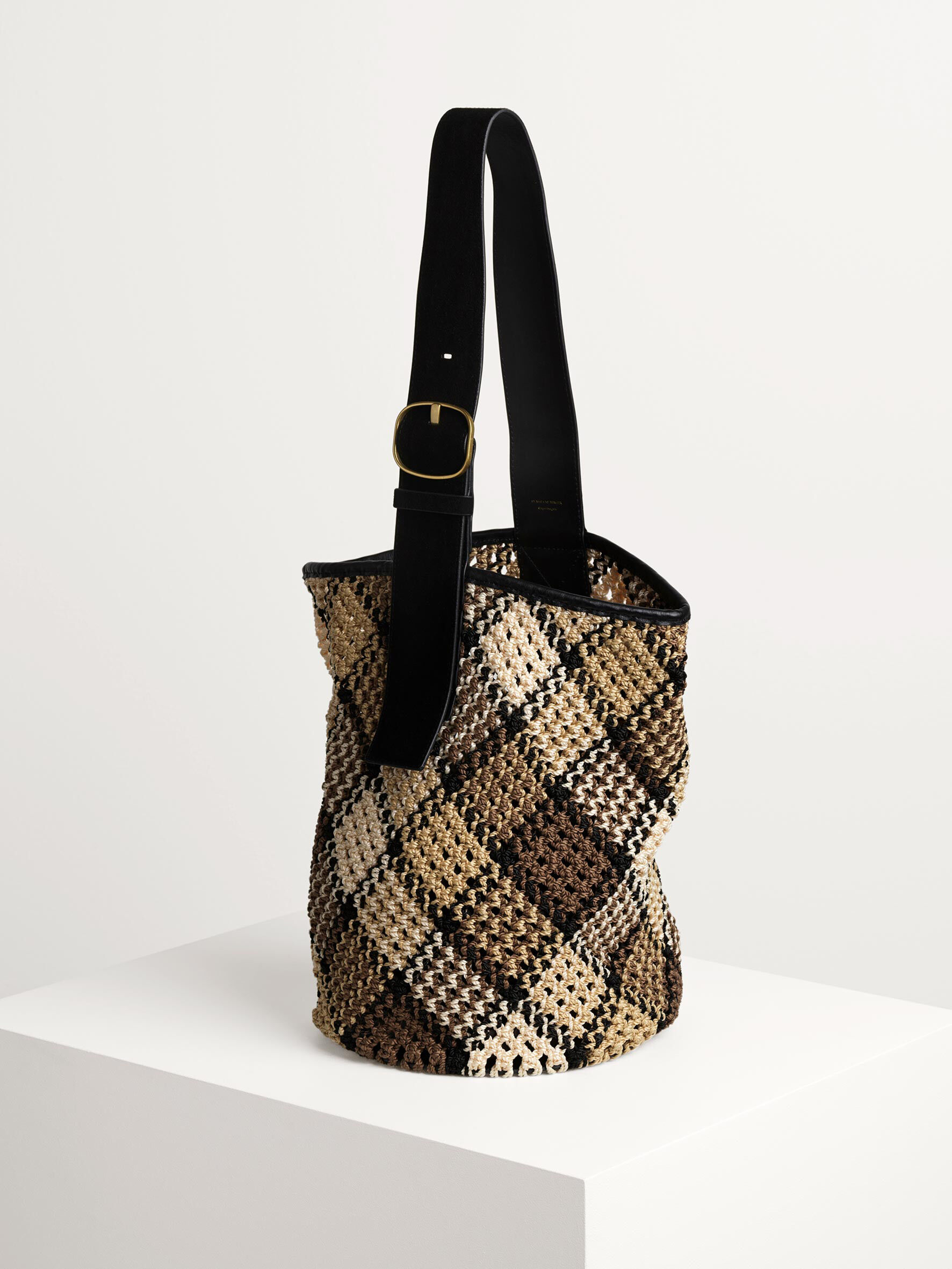 Liv bucket bag K p Winter sale online
