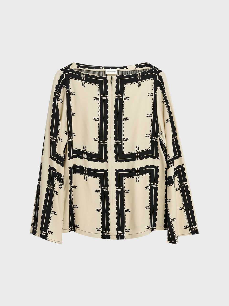 Bajunar printed blouse Bajunar printed blouse
