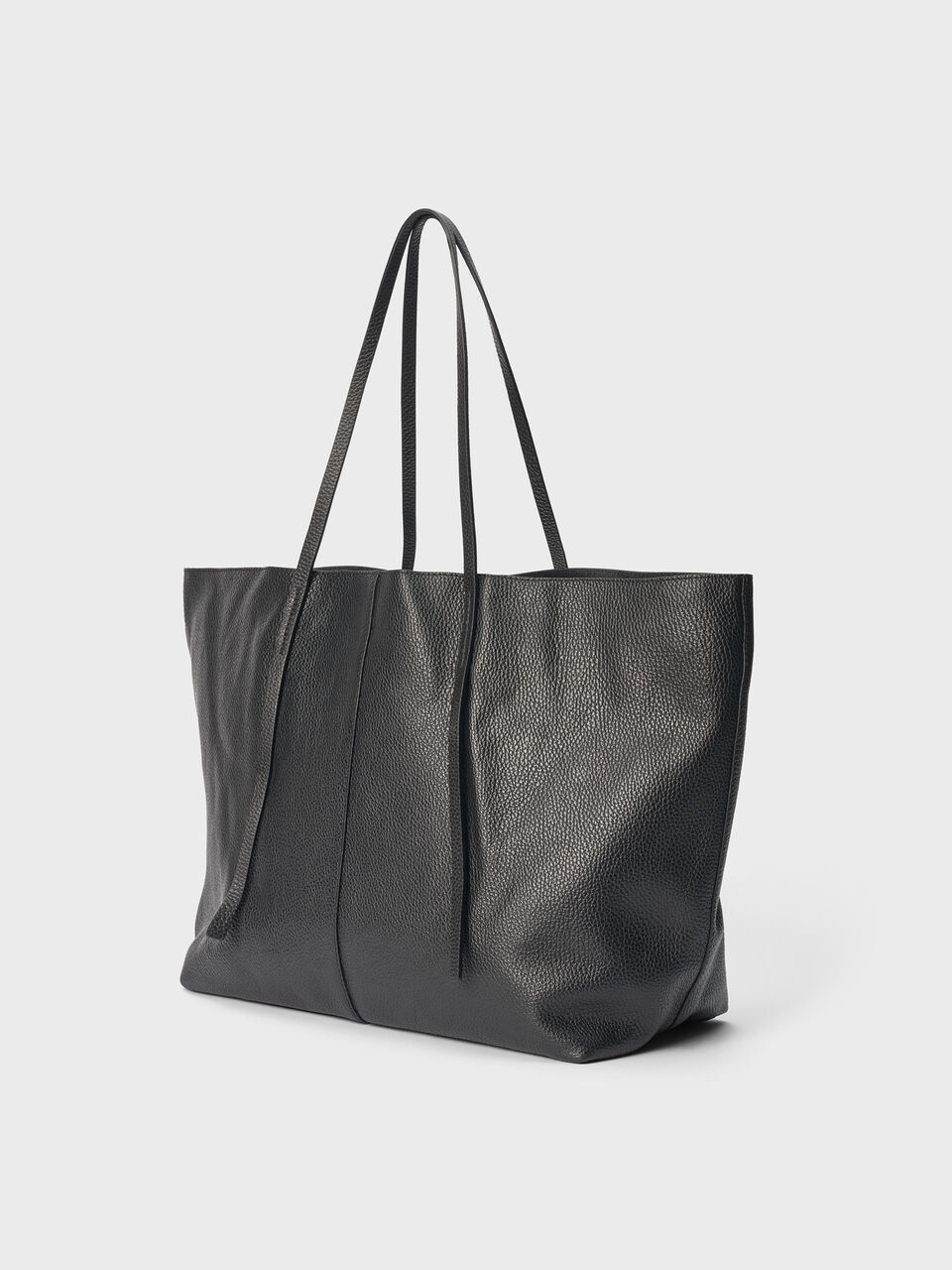 Abilla leather tote Abilla leather tote
