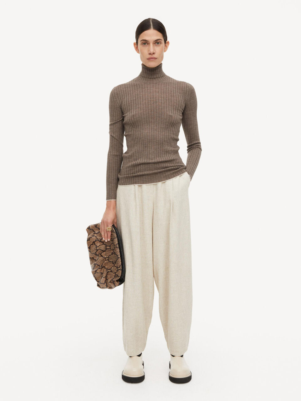 Reyne sweater Reyne sweater