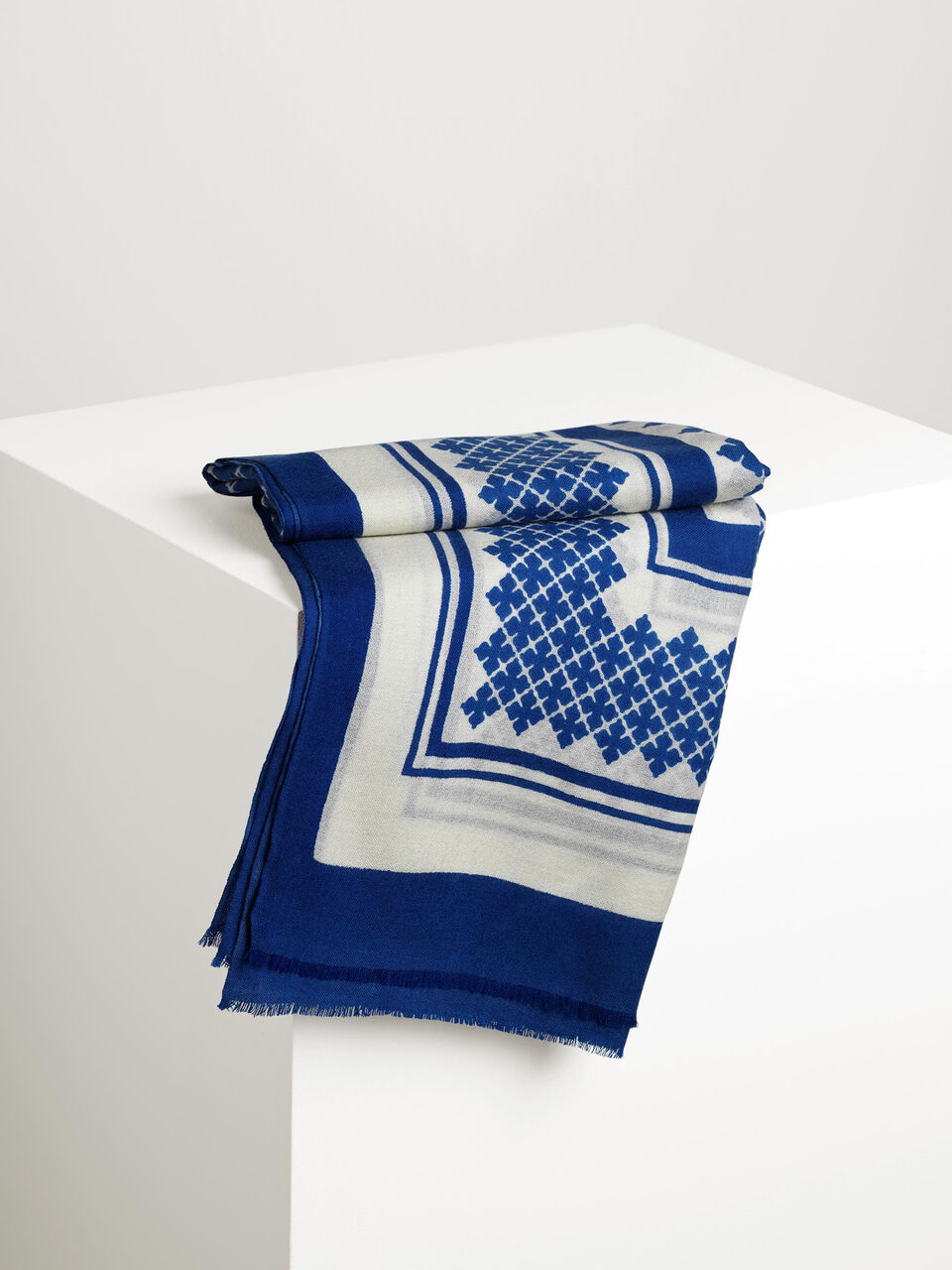 Jullee scarf Jullee scarf