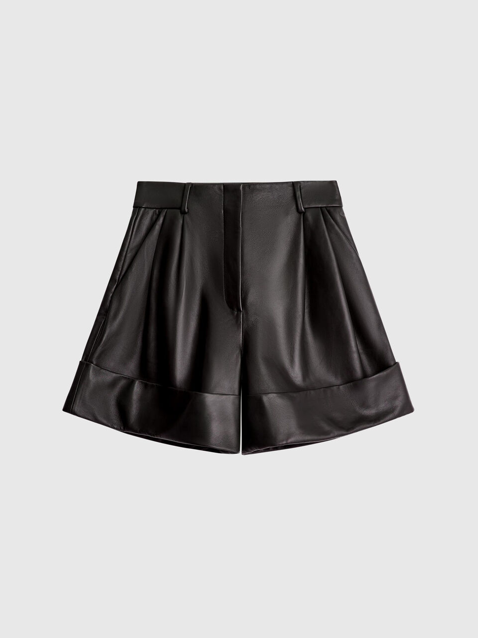 Damapanae leather shorts Damapanae leather shorts