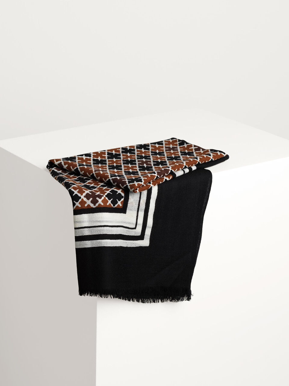 Loreen scarf Loreen scarf