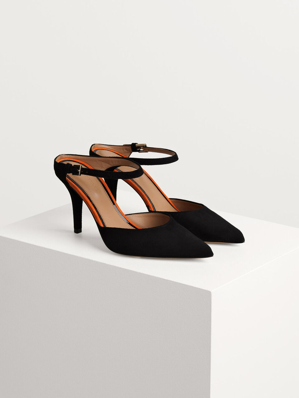May 85 evening pumps May 85 evening pumps
