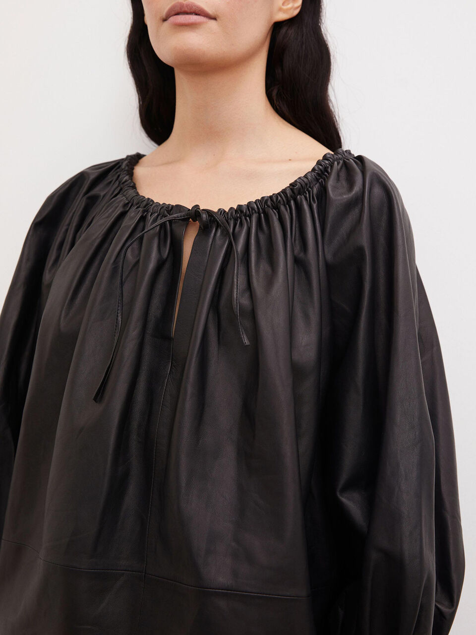 Deltaria leather shirt Deltaria leather shirt