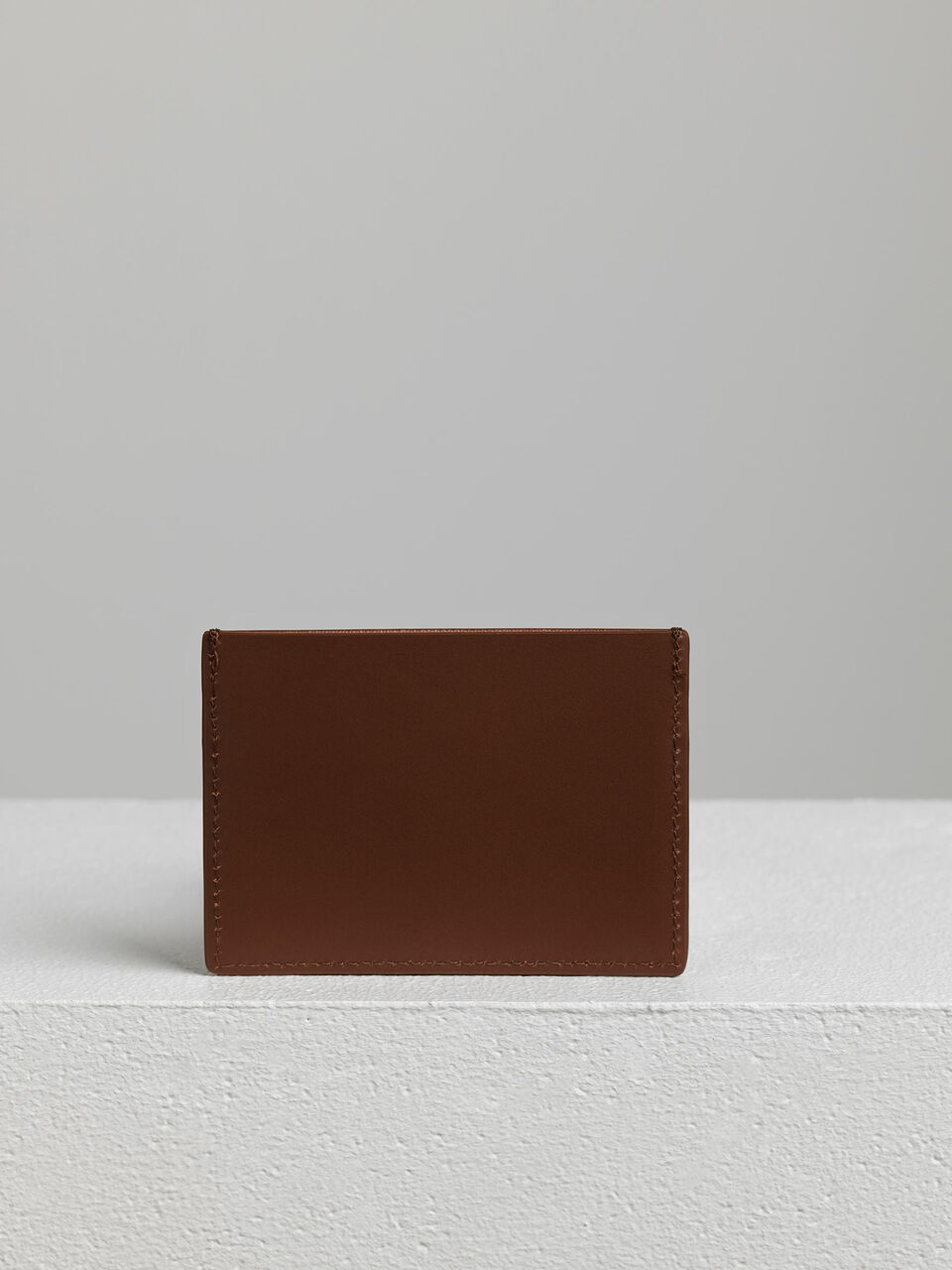 Elia cardholder Elia cardholder