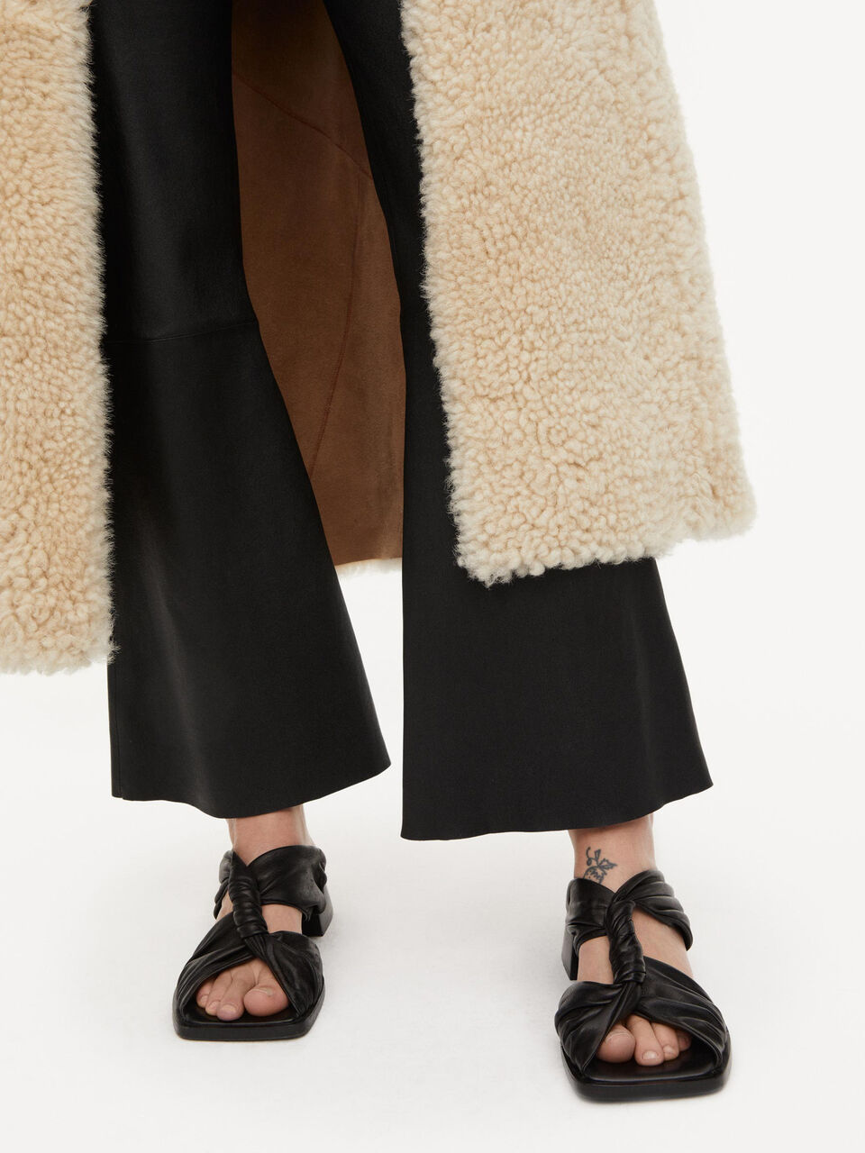 Evyline cropped leather trousers Evyline cropped leather trousers