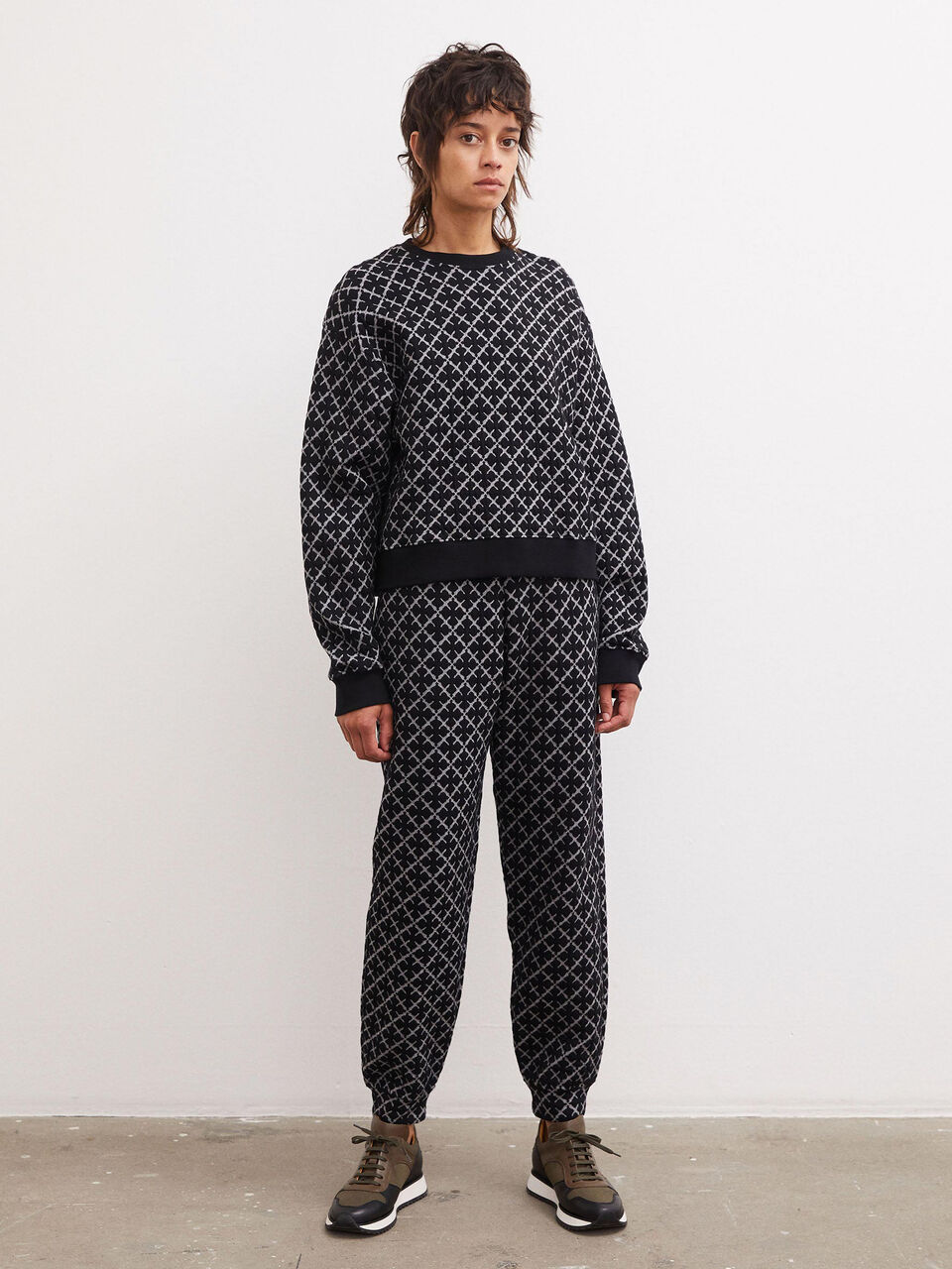 Yasmia jacquard sweatshirt Yasmia jacquard sweatshirt