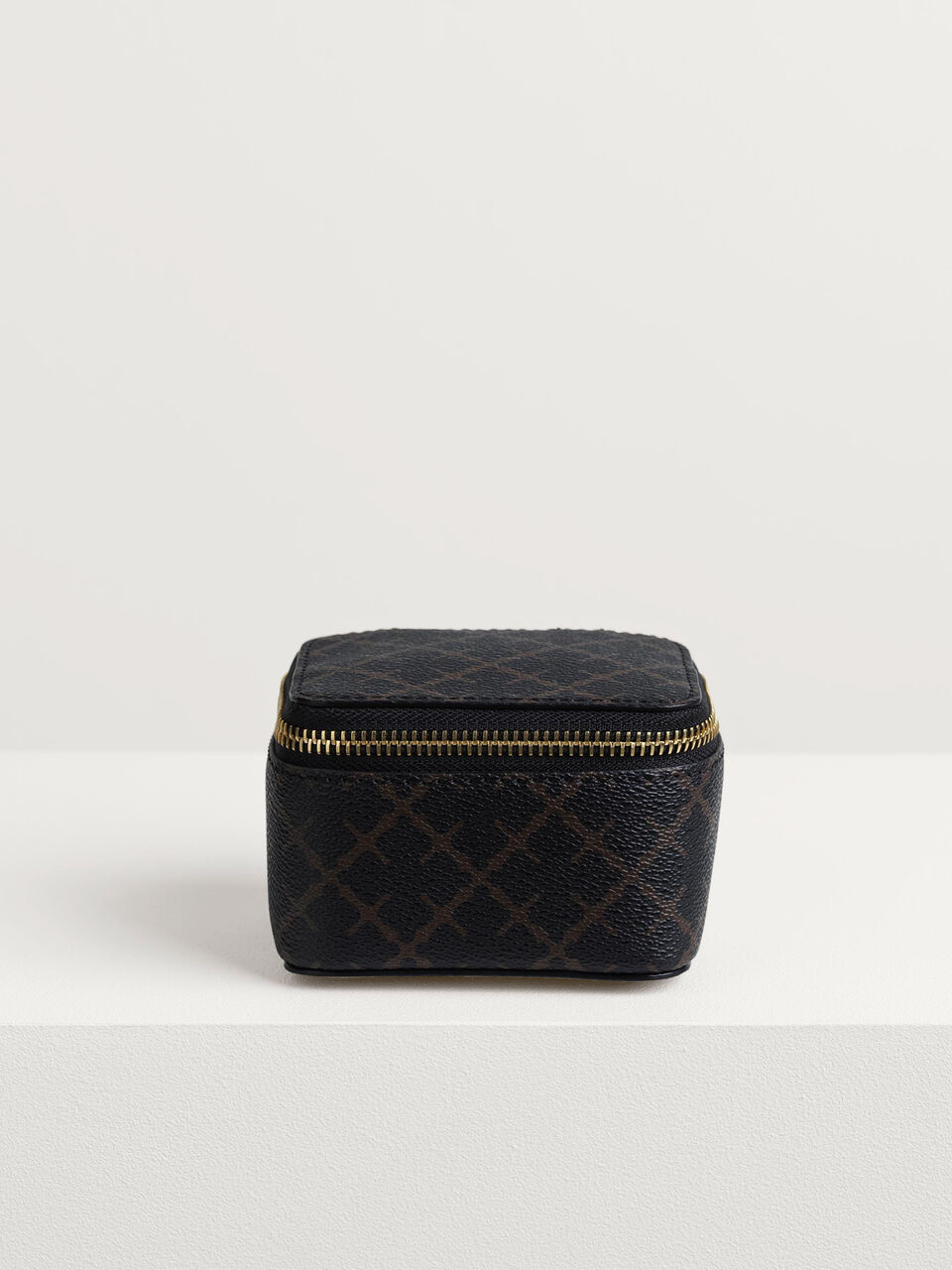 Bae mini box Bae mini box