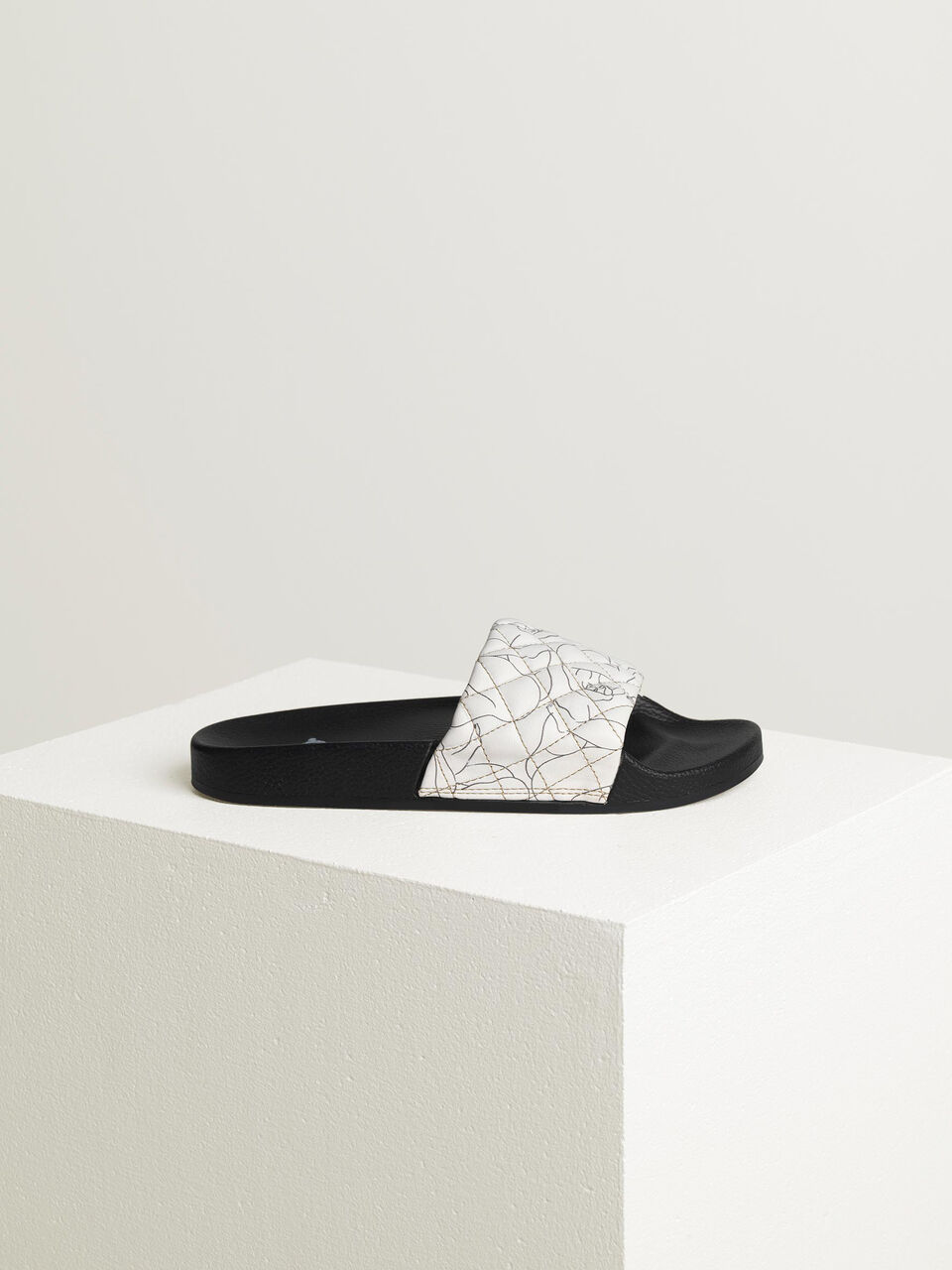 Leather slides Leather slides