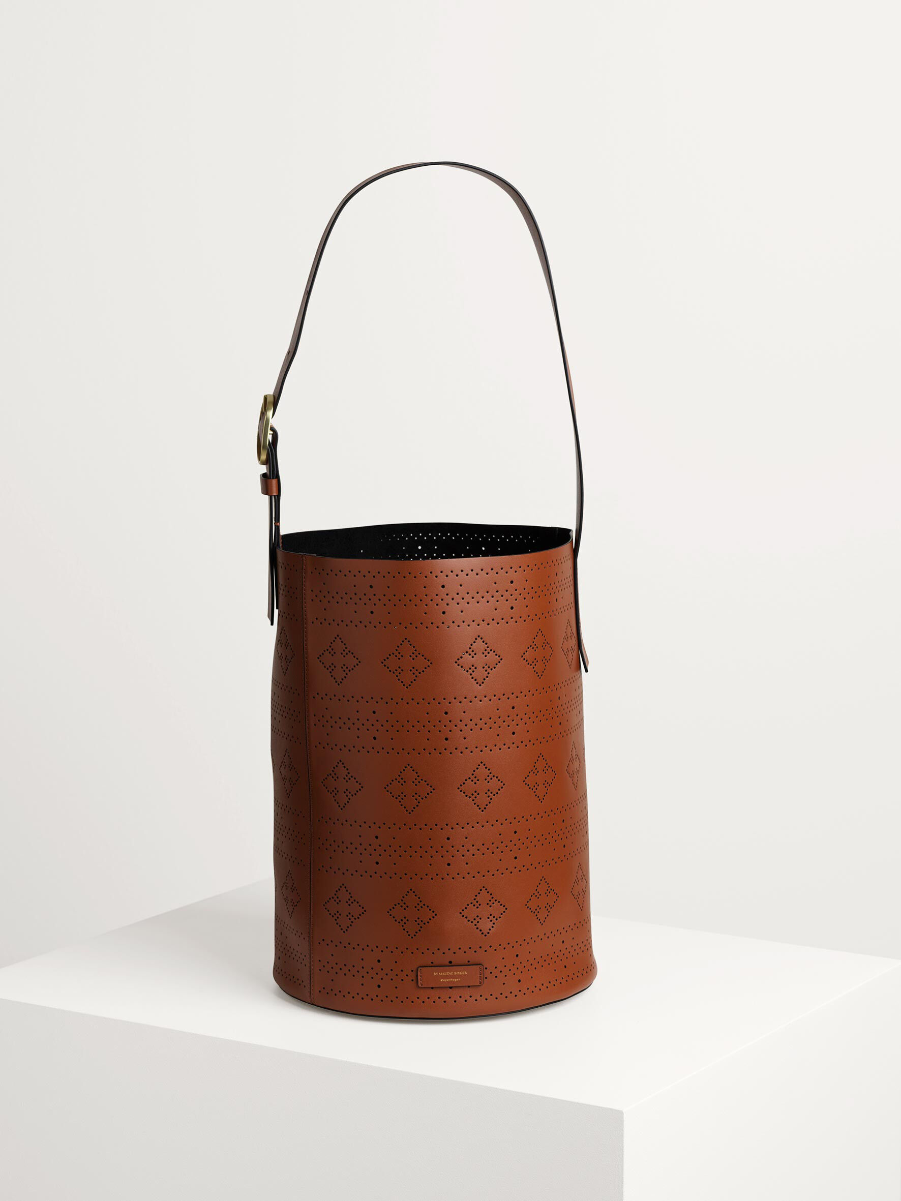 bucket in a bag