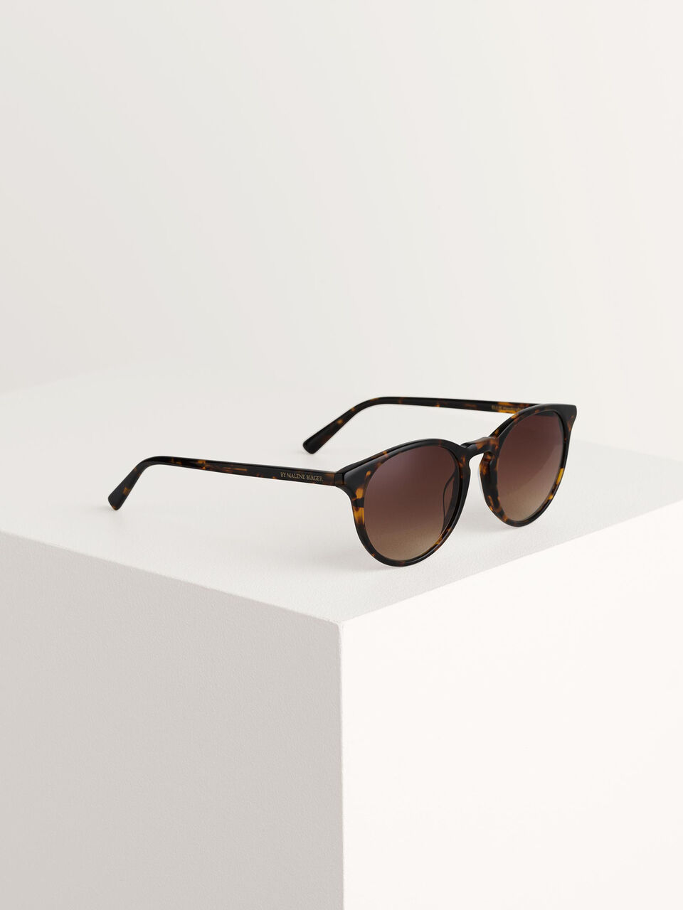 Barmhjertige subtraktion laser Ellie sunglasses - Köp Sale online