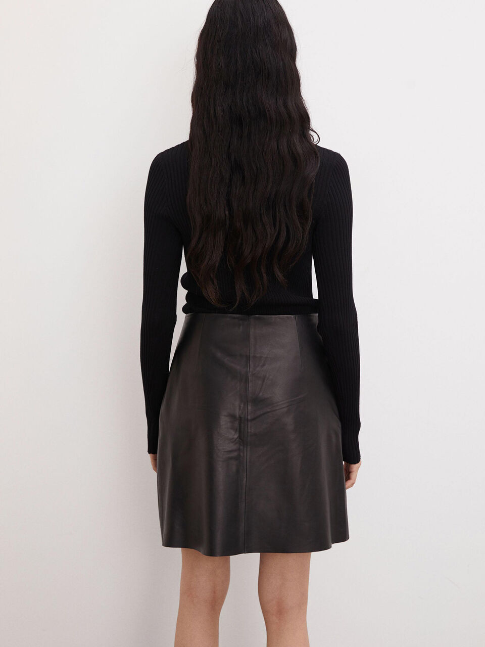 Davilla leather skirt Davilla leather skirt