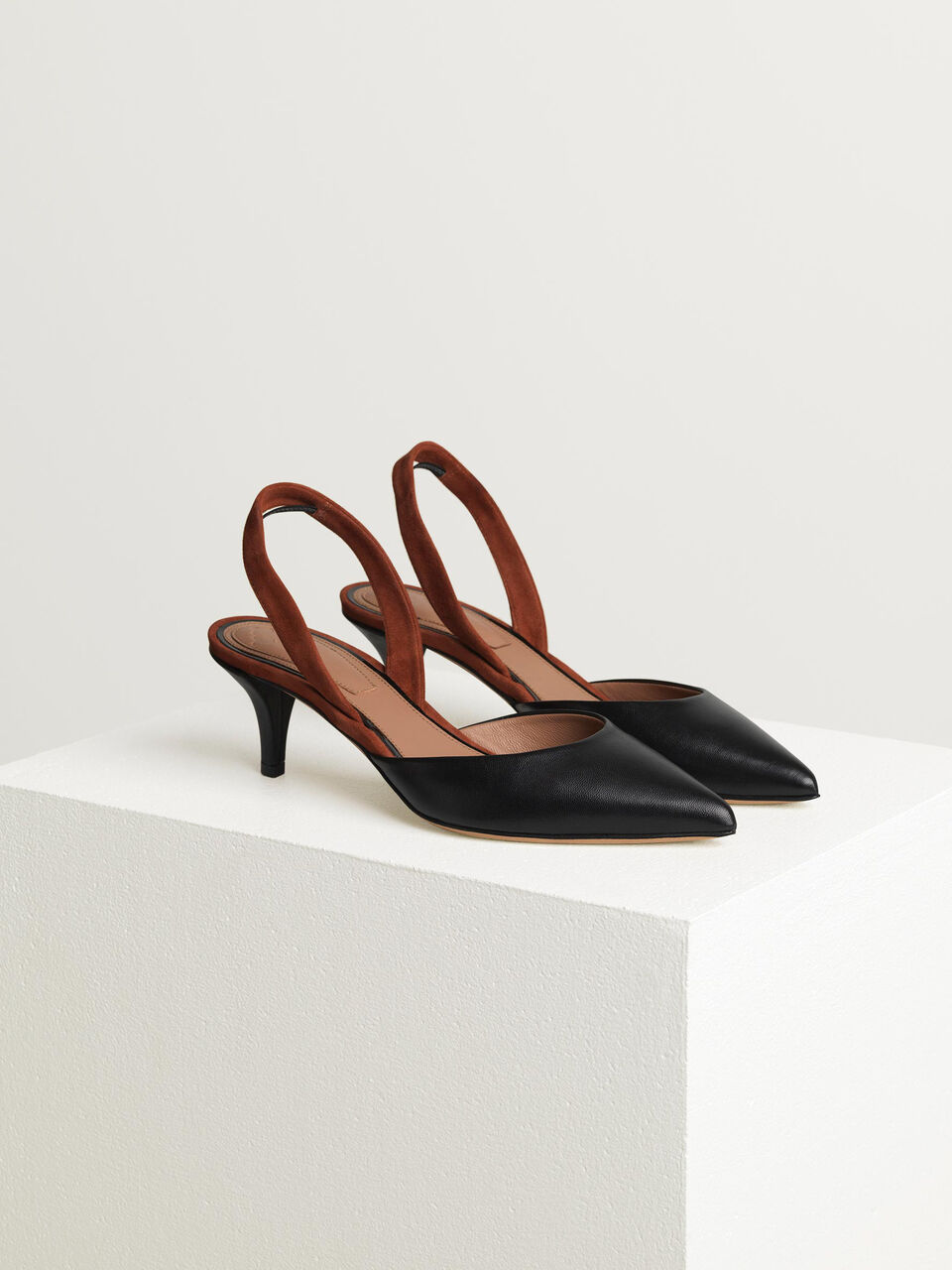 Slingbacks i læder Slingbacks i læder