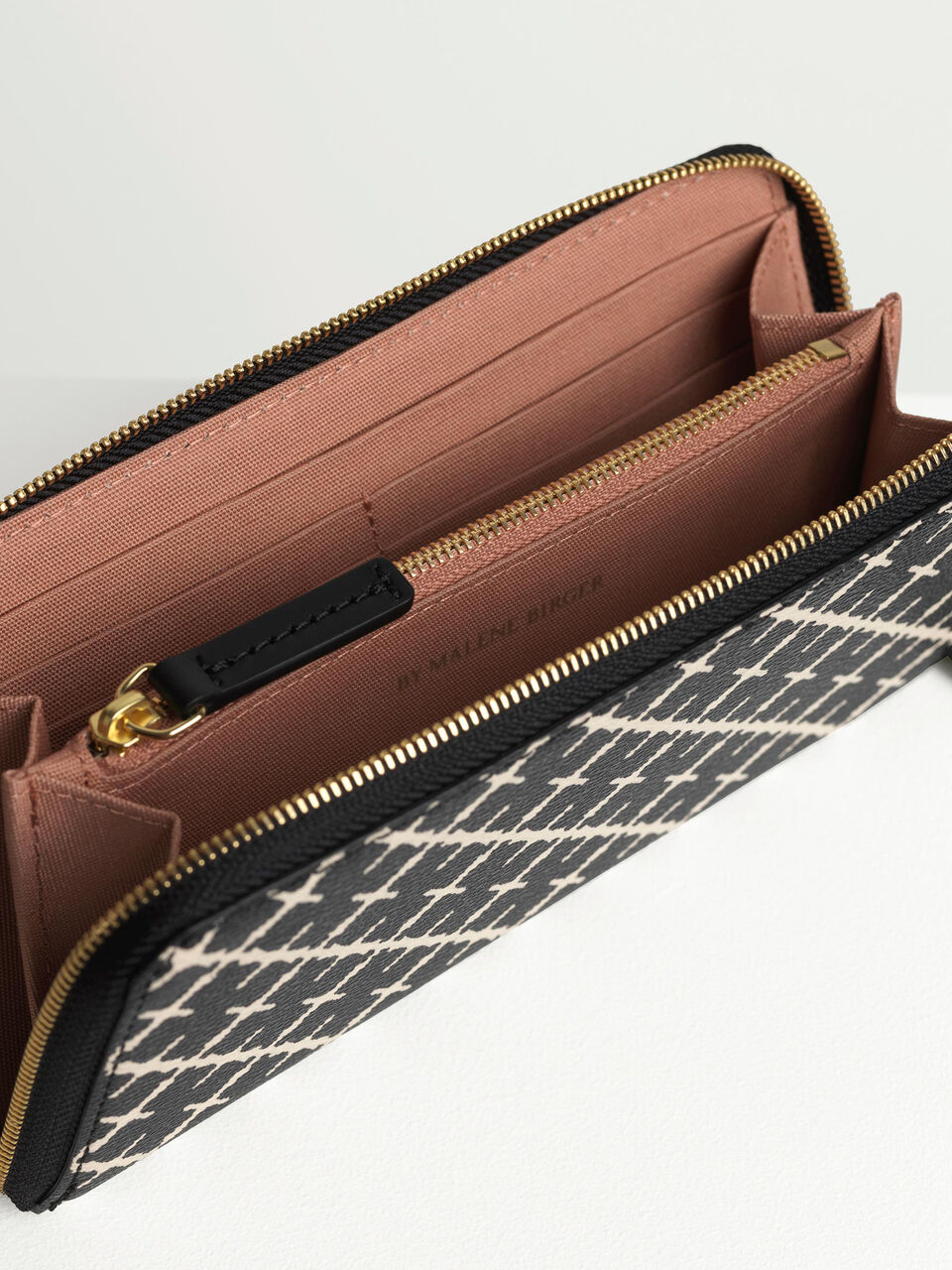 Continental purse Continental purse