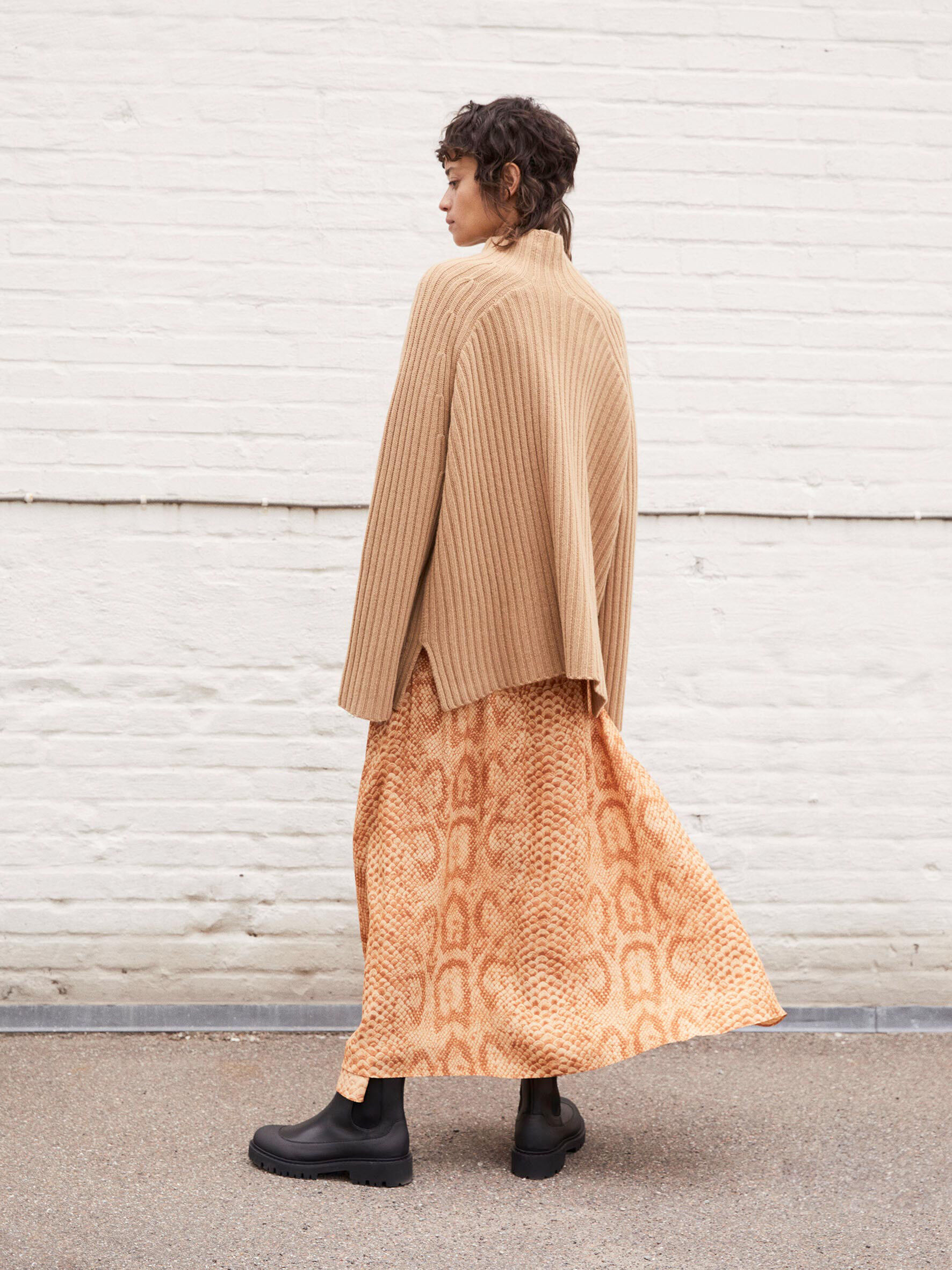 peach knit sweater