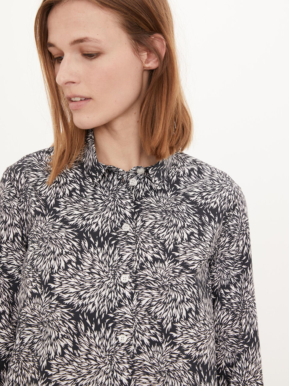 Likarah shirt Likarah shirt