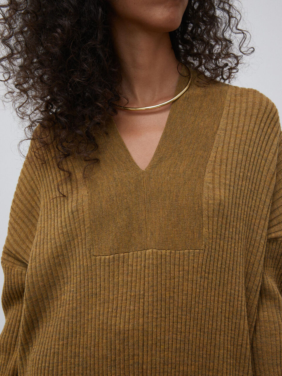 Calira sweater Calira sweater