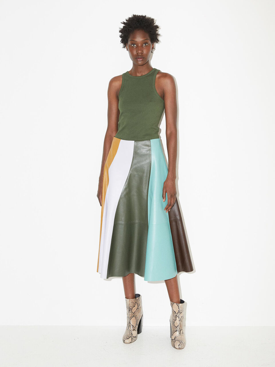 Aleo skirt Aleo skirt