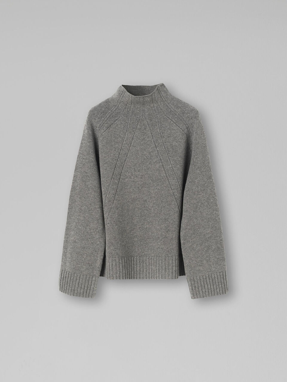 Aleyah sweater Aleyah sweater