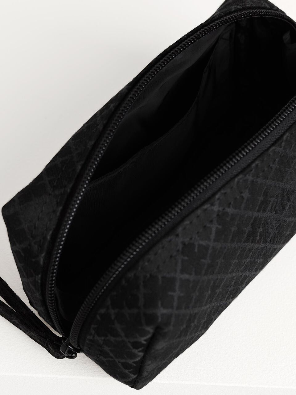 Stuffed cosmetics case Stuffed cosmetics case