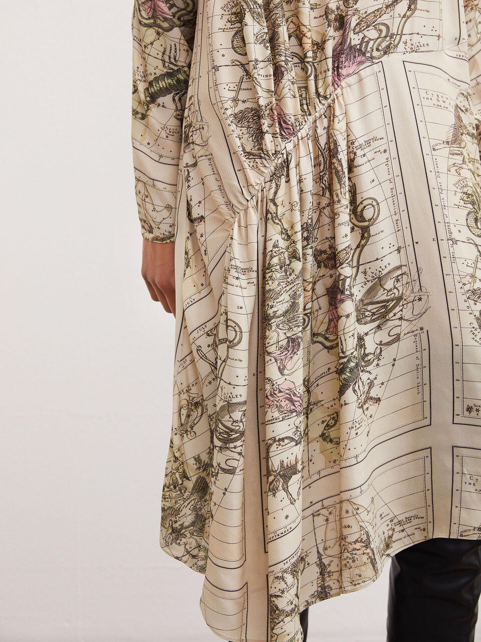 Vanuna zodiac dress Vanuna zodiac dress