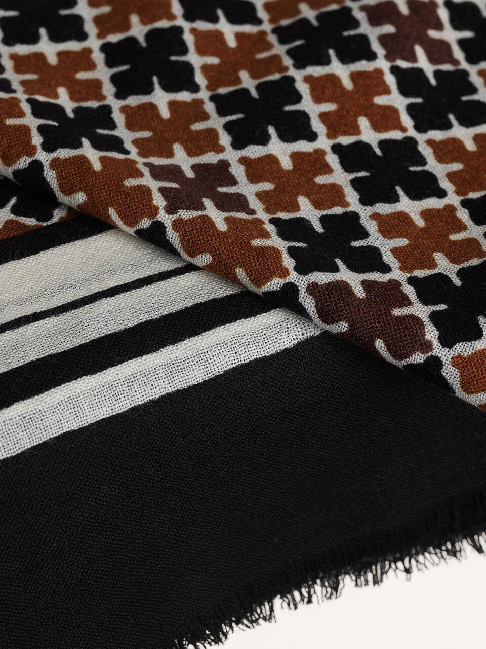 Loreen scarf Loreen scarf