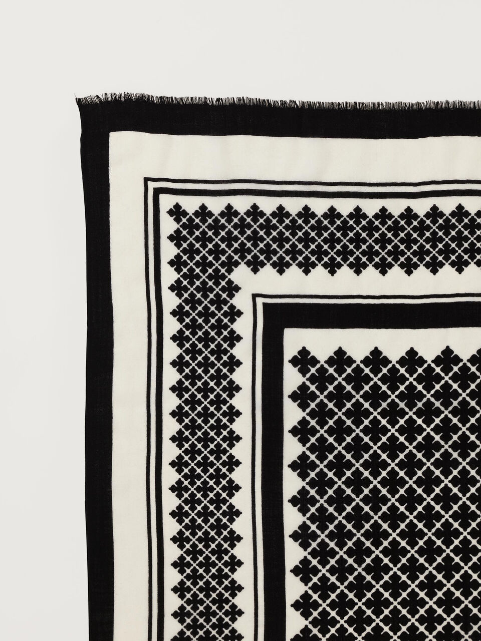 Julee wool scarf Julee wool scarf