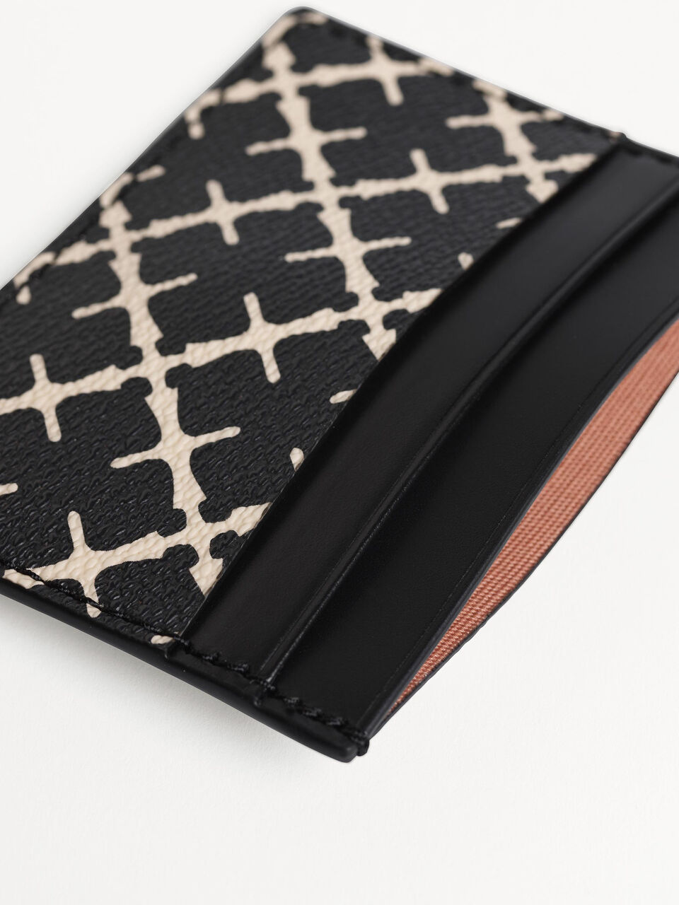 Elia cardholder Elia cardholder
