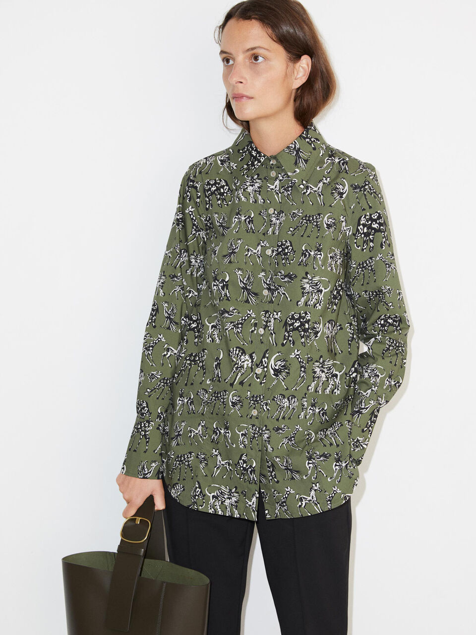 Devia shirt Devia shirt