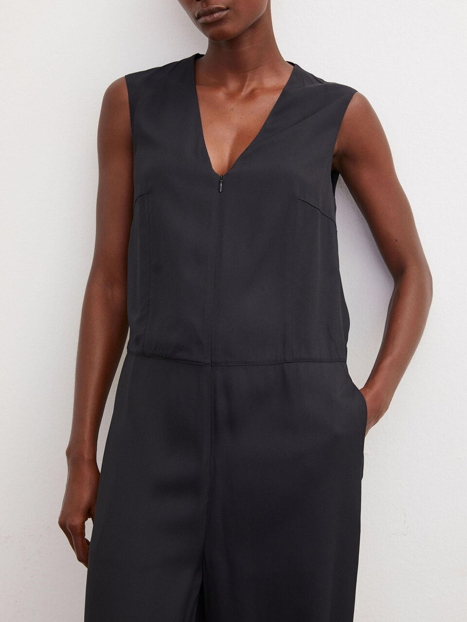 Navellia jumpsuit Navellia jumpsuit