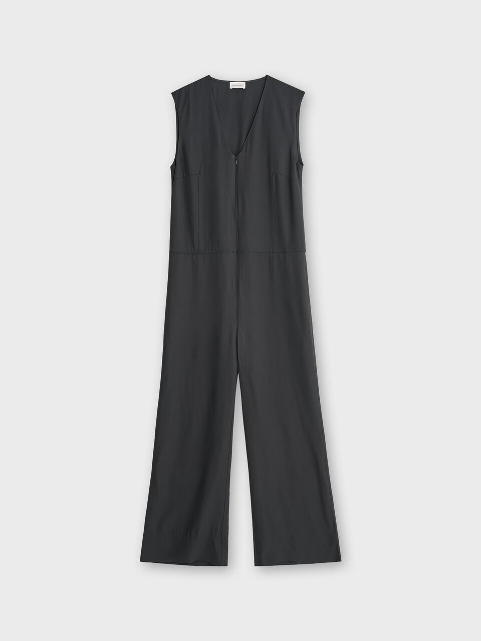 Navellia jumpsuit Navellia jumpsuit