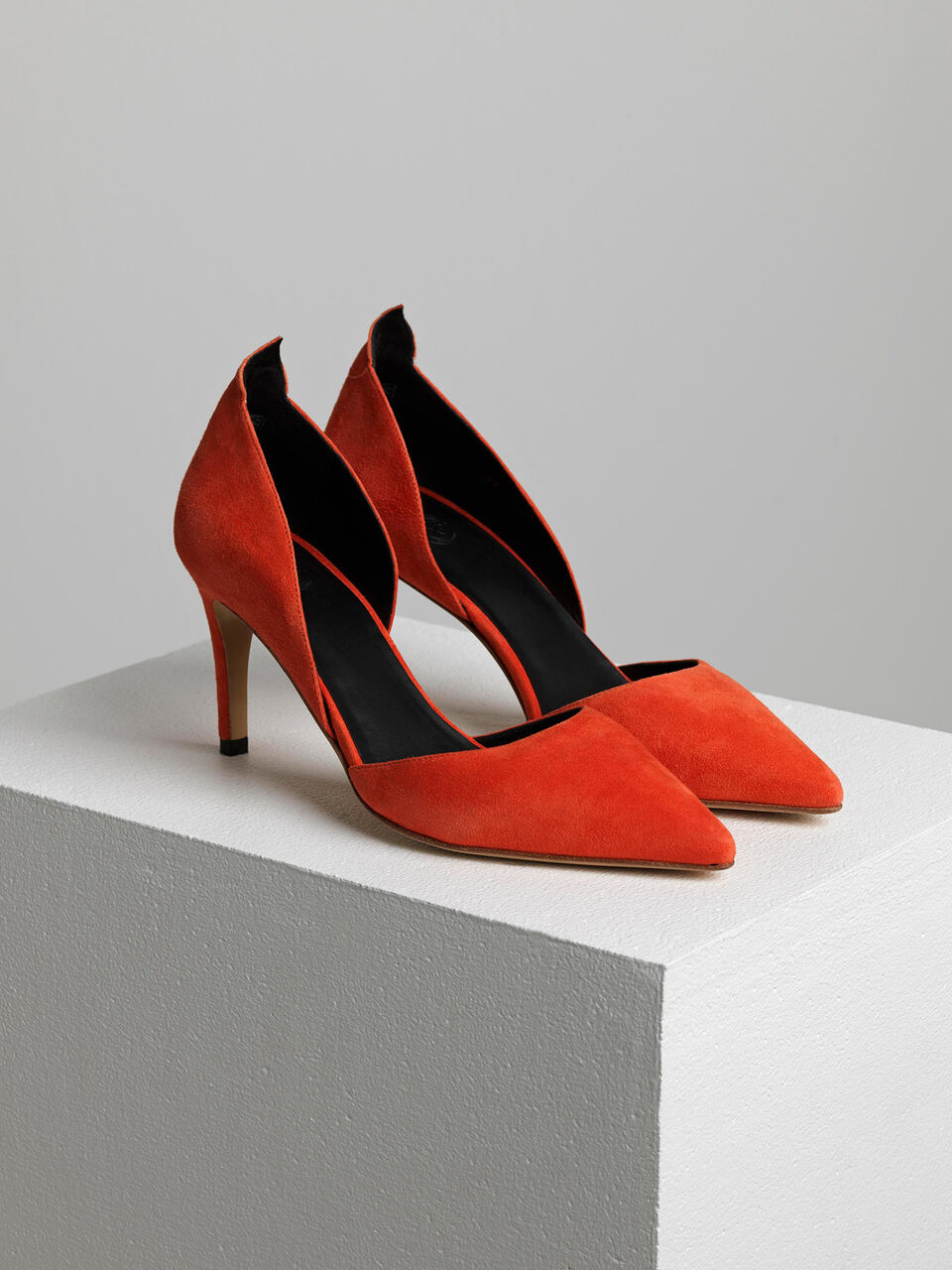 May Heel pumps May Heel pumps