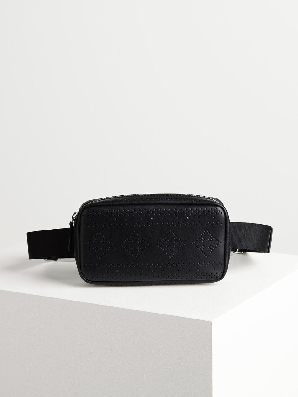 Evi Bumbag Evi Bumbag