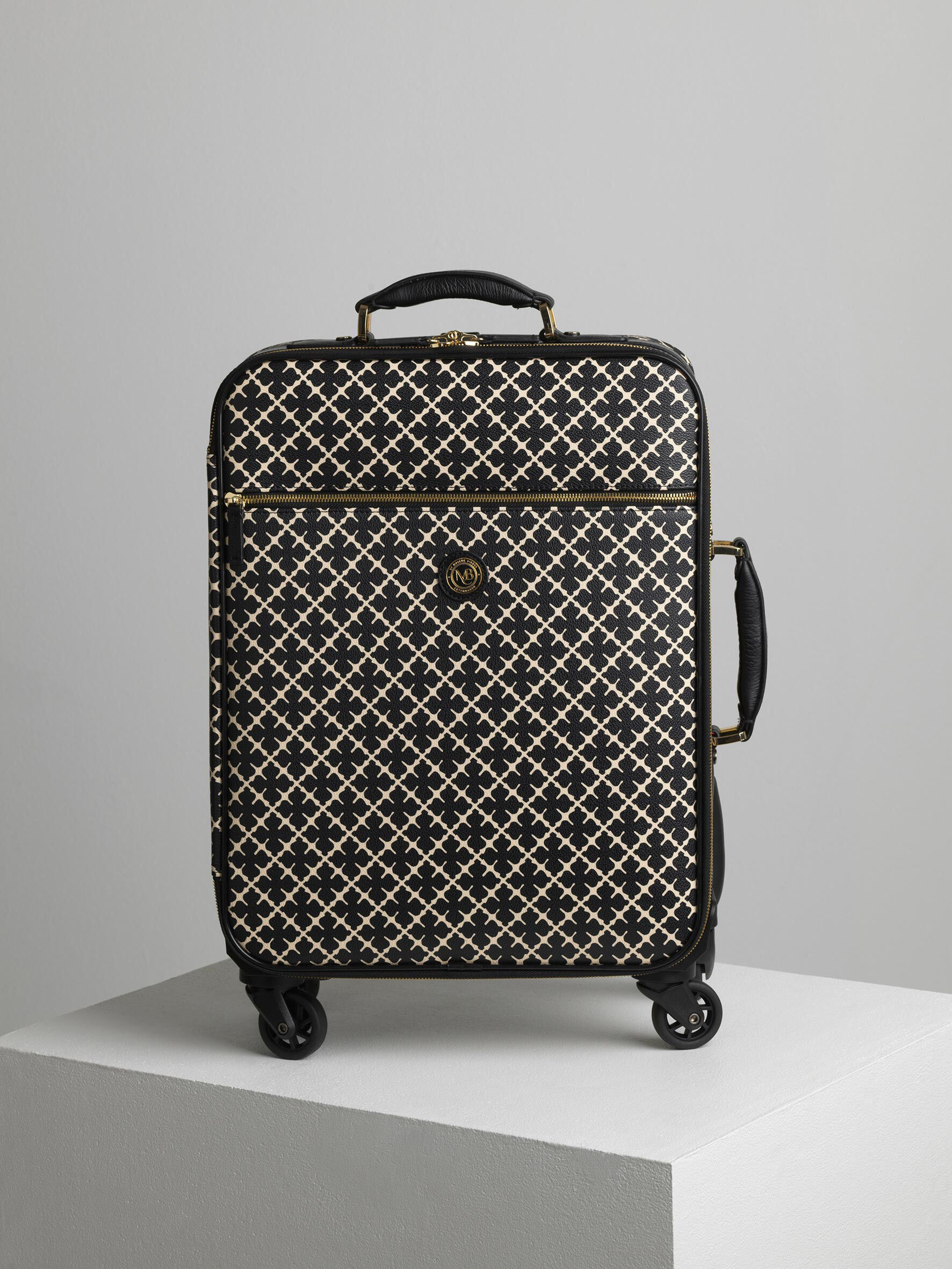 buy trolley bags online