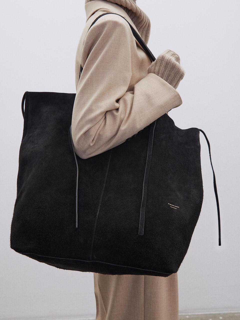 Abillos suede tote Abillos suede tote